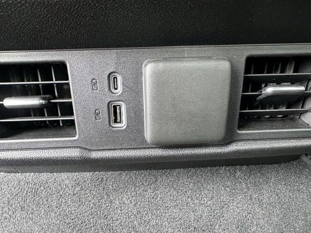 2024 Chevrolet Silverado 1500 LT - Photo 12
