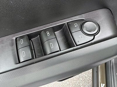 2023 Chevrolet Colorado 2WD LT