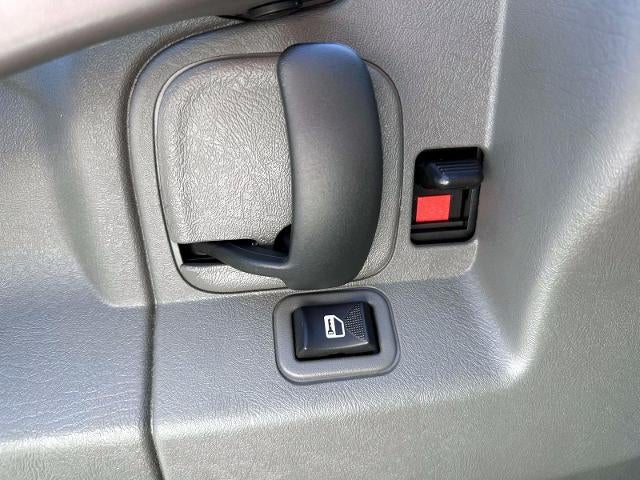 2025 Chevrolet Express Cargo Base
