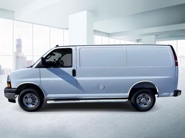 2025 Chevrolet Express Cargo Base