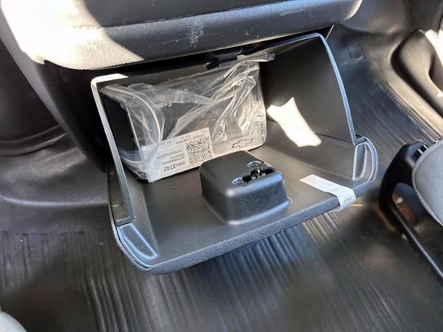 2025 Chevrolet Express Cargo Base