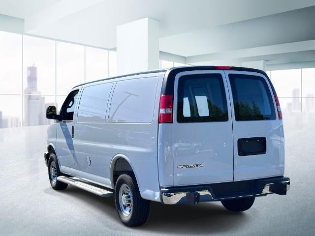 2025 Chevrolet Express Cargo Base