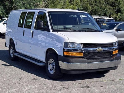 2025 Chevrolet Express Cargo Base