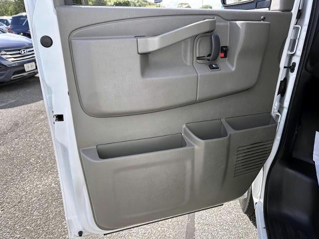 2025 Chevrolet Express Cargo Base