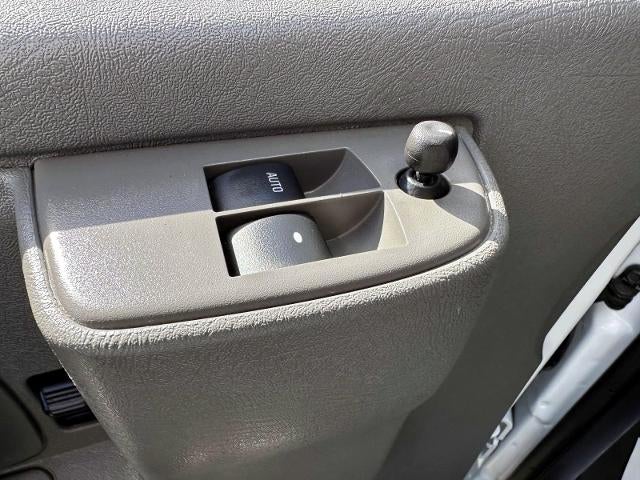 2025 Chevrolet Express Cargo Base