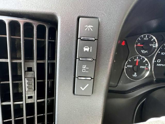 2025 Chevrolet Express Cargo Base