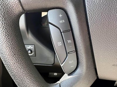2025 Chevrolet Express Cargo Base