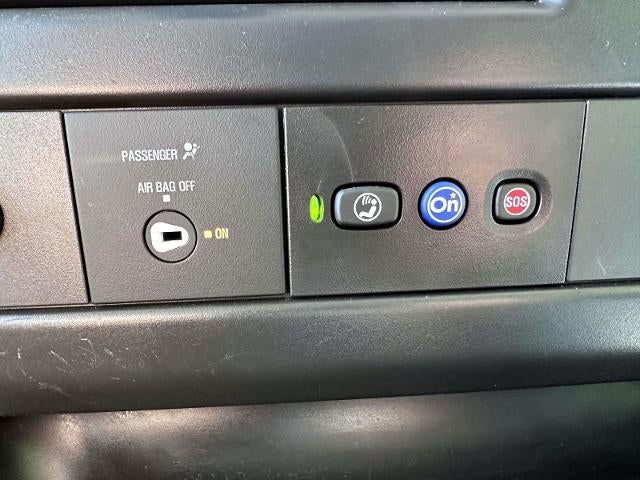 2025 Chevrolet Express Cargo Base