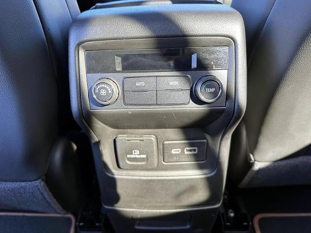 2021 GMC Acadia AT4