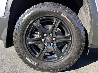 2021 GMC Acadia AT4