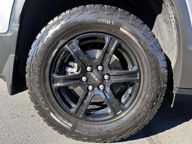 2021 GMC Acadia AT4