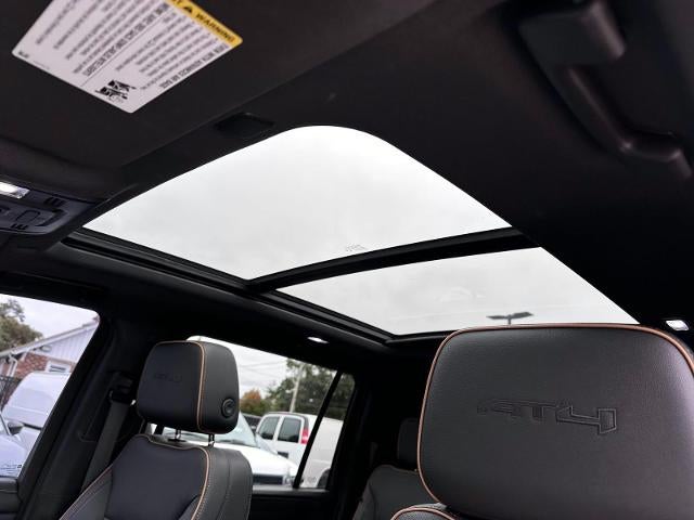 2023 GMC Yukon XL AT4