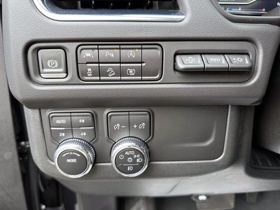 2023 GMC Yukon XL AT4