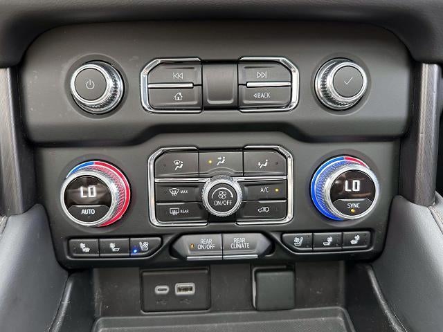 2023 GMC Yukon XL AT4