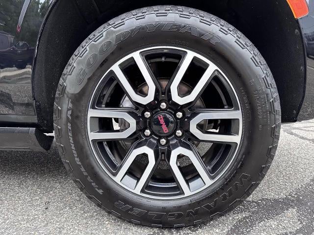 2023 GMC Yukon XL AT4
