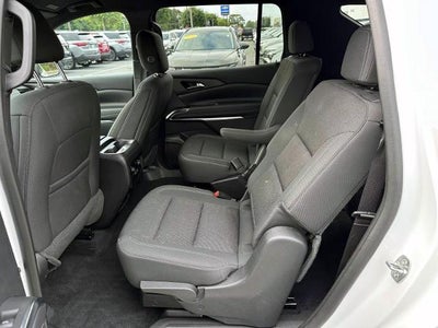 2024 Chevrolet Traverse LT