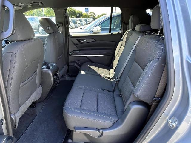 2024 Chevrolet Traverse LS