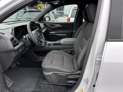 2024 Chevrolet Traverse LS