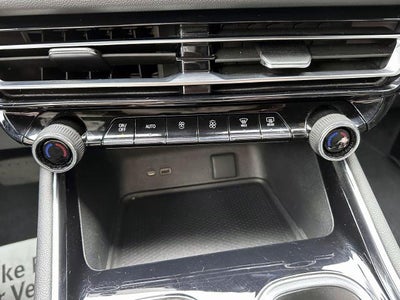 2024 Chevrolet Traverse LS