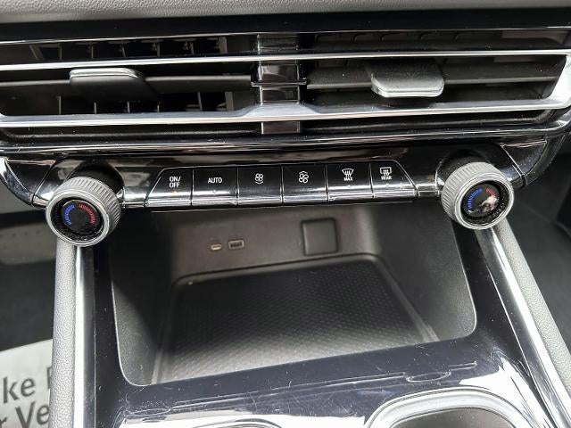 2024 Chevrolet Traverse LS