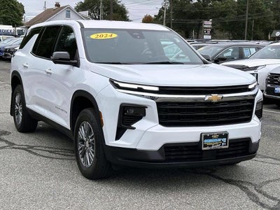 2024 Chevrolet Traverse LS