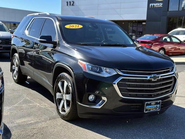 2021 Chevrolet Traverse LT Leather