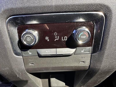 2025 Chevrolet Suburban RST