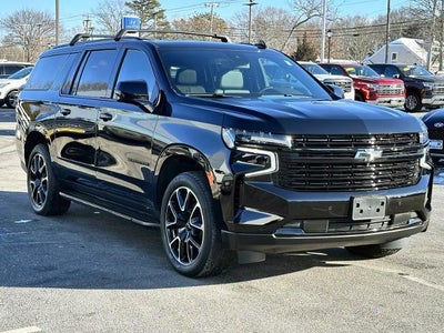 2023 Chevrolet Suburban RST