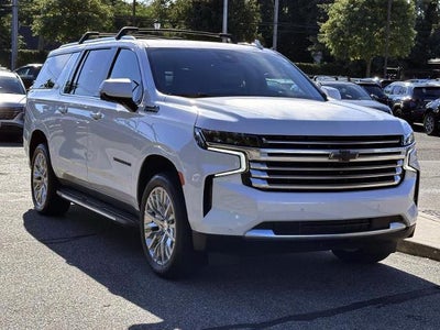 2023 Chevrolet Suburban High Country