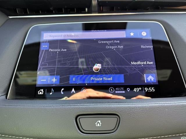 2023 Cadillac XT4 Premium Luxury