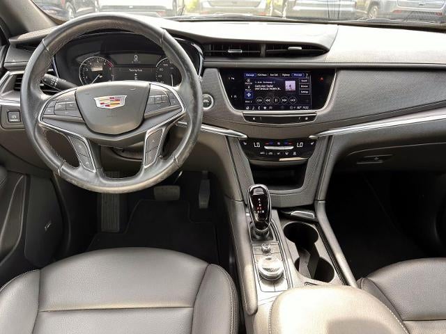 2023 Cadillac XT5 Luxury