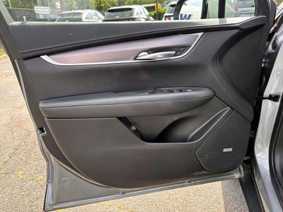 2023 Cadillac XT5 Luxury