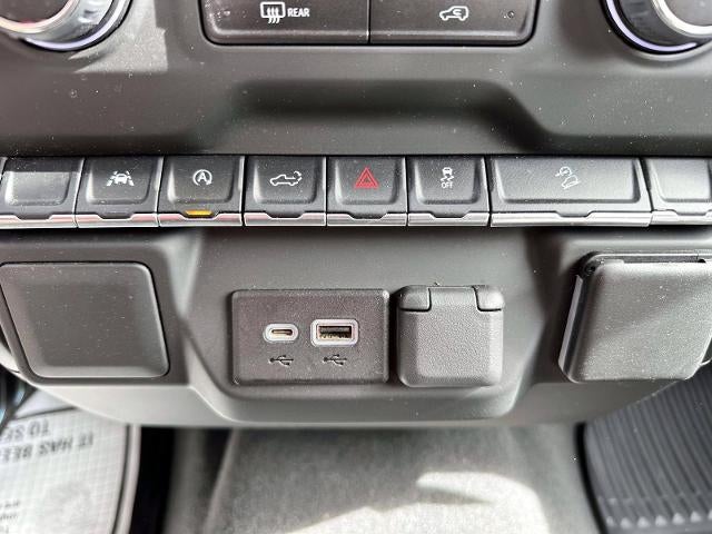 2023 Chevrolet Silverado 1500 Custom Trail Boss