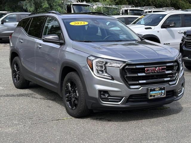 2023 GMC Terrain AT4