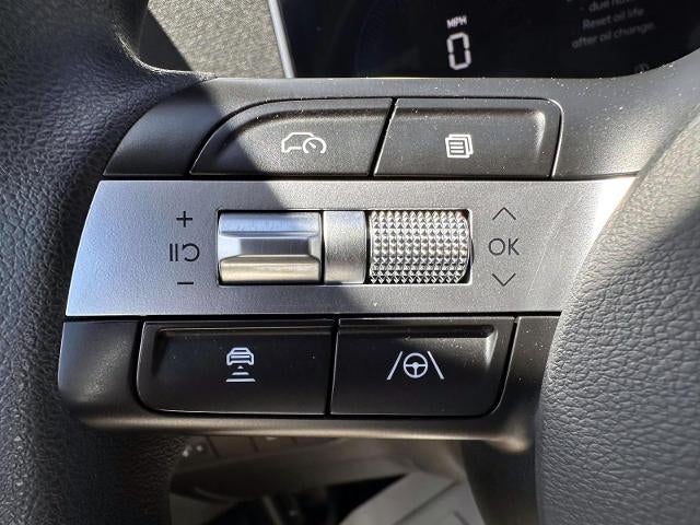 2025 Hyundai Tucson SE