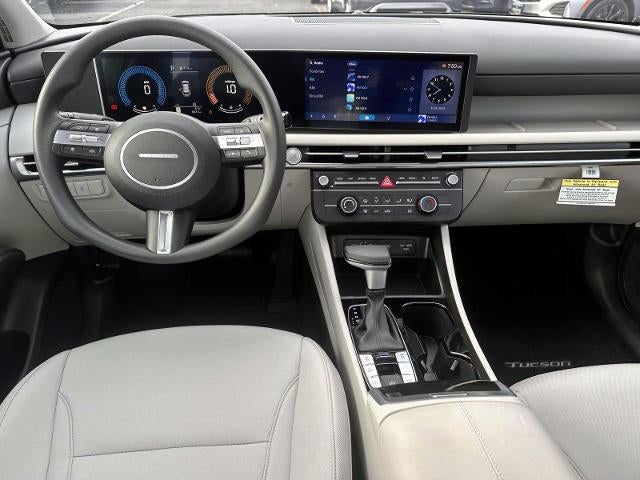 2025 Hyundai Tucson SE