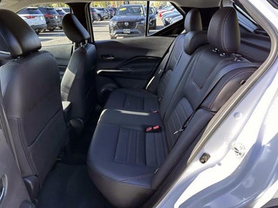 2020 Nissan Kicks SR