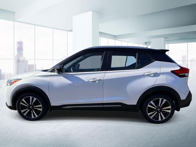 2020 Nissan Kicks SR