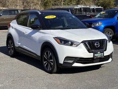 2020 Nissan Kicks SR