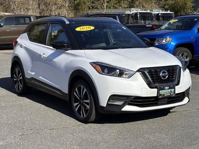 2020 Nissan Kicks SR