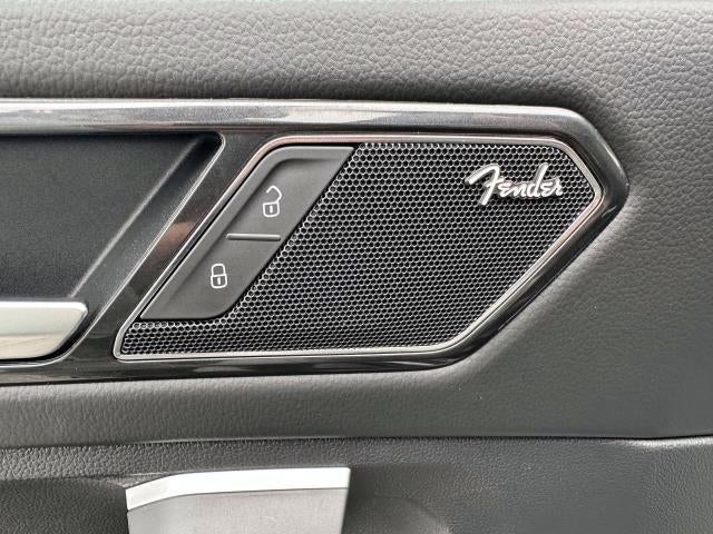 2023 Volkswagen Tiguan SEL R-Line