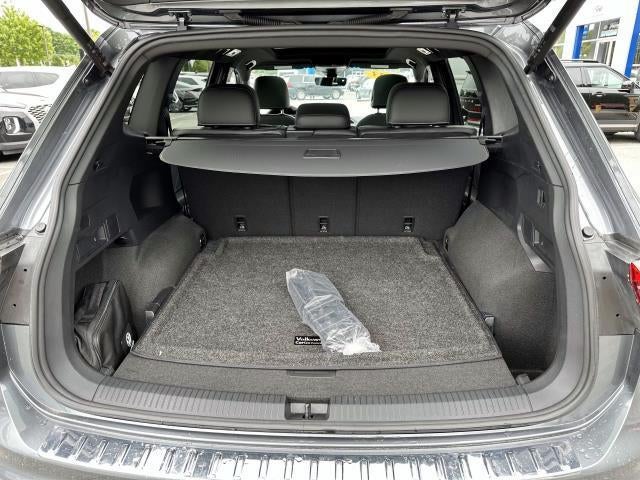 2023 Volkswagen Tiguan SEL R-Line