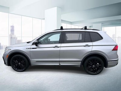 2022 Volkswagen Tiguan SE R-Line Black
