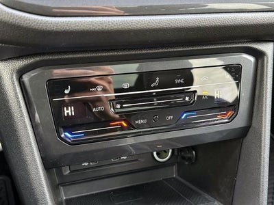 2023 Volkswagen Tiguan SE R-Line Black