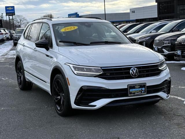 2023 Volkswagen Tiguan SE R-Line Black