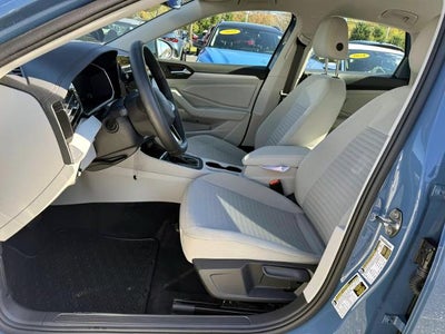 2025 Volkswagen Jetta S