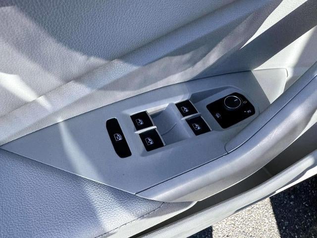 2025 Volkswagen Jetta S