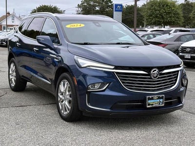 2024 Buick Enclave Essence