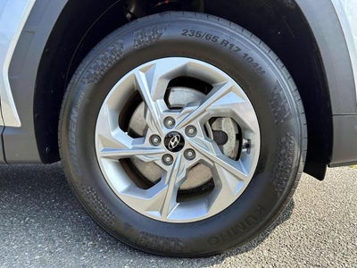 2023 Hyundai Tucson SE
