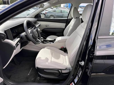2025 Hyundai Tucson SE